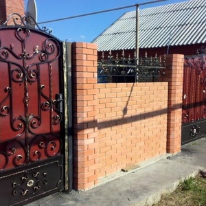 How to make a gate with your own hands