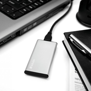 Photo how to choose a hard drive for a laptop