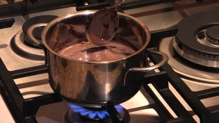 How to cook coffee in a saucepan