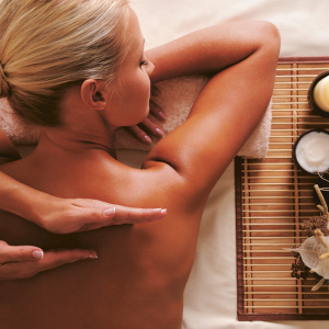 Foto, wie man Massage zurückgibt