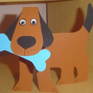 Bagaimana cara membuat anjing dari kertas?